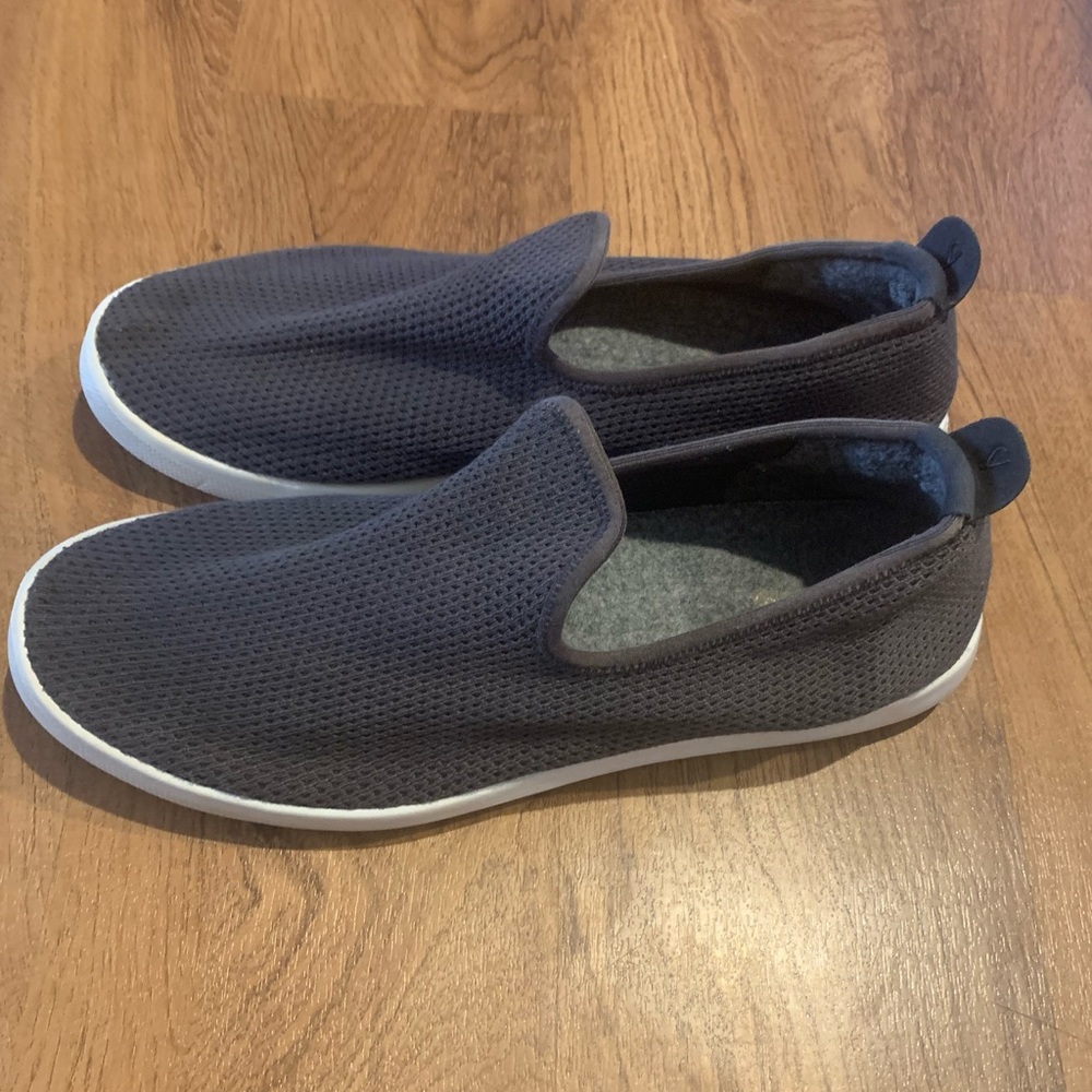 Mens size 11 Allbirds Tree Loungers